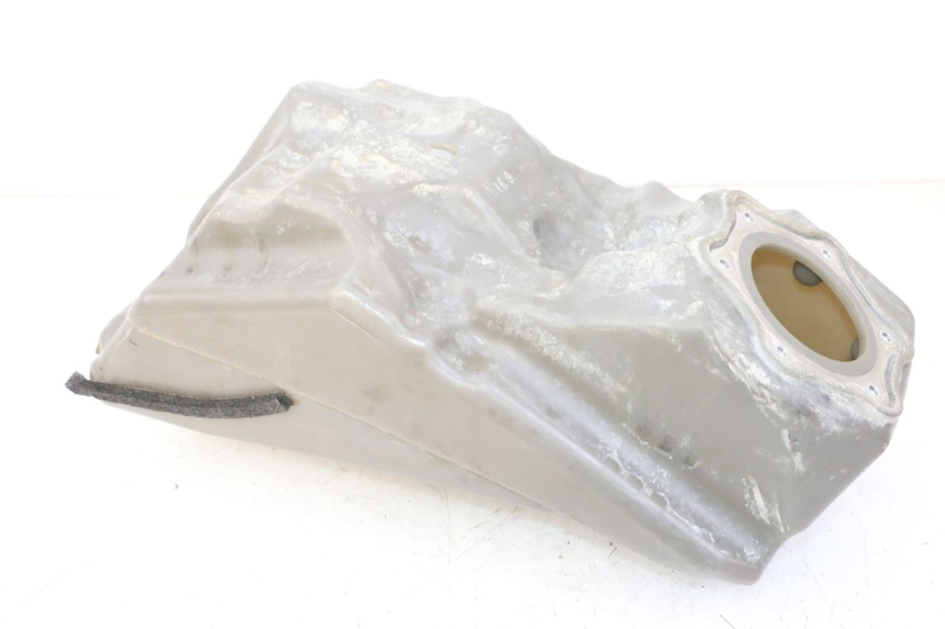 photo de FUEL TANK YAMAHA YZ-F YZF 250 (2014 - 2018) - Fixing points details