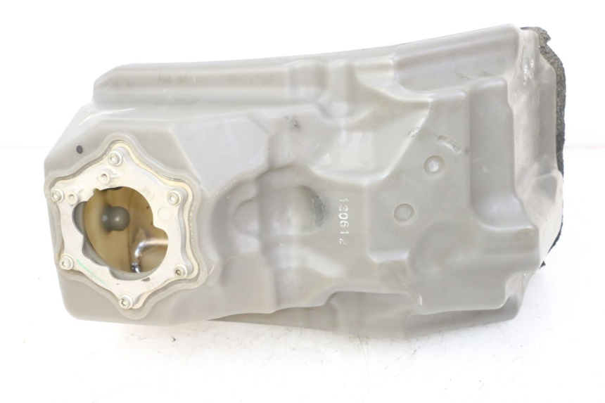 photo de FUEL TANK YAMAHA YZF YZ-F 450 (2014 - 2016) - Alternative perspective