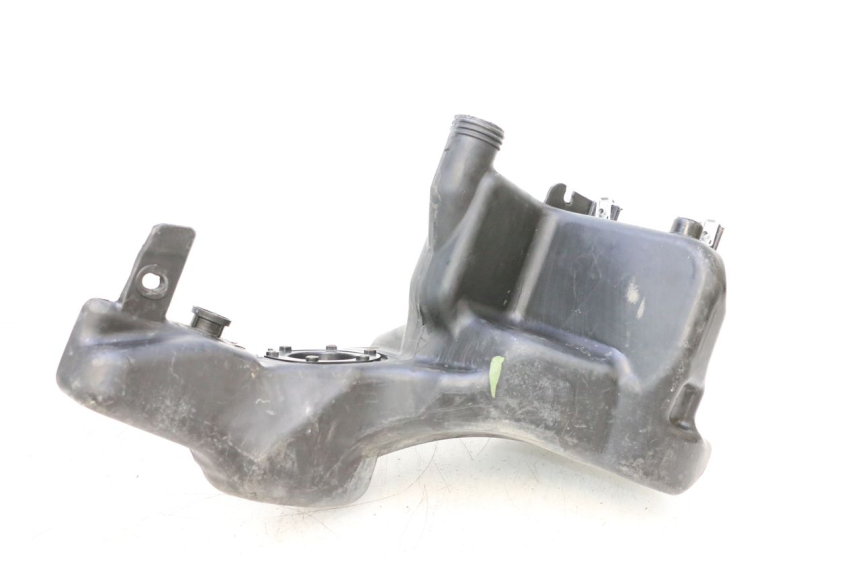 photo de FUEL TANK PIAGGIO ZIP 4T 50 (2018 - 2020) - Alternative perspective