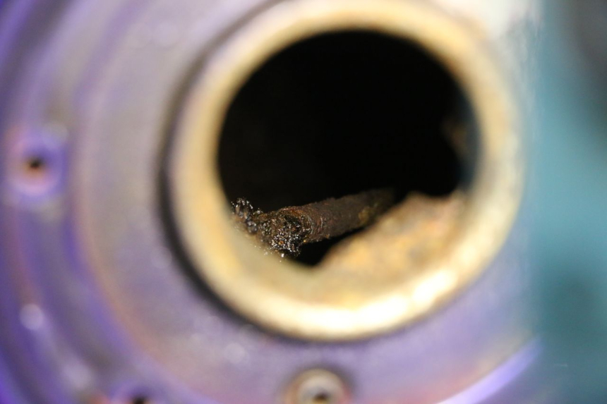 photo de FUEL TANK KAWASAKI ZX-6R ZX6R 600 (1995 - 1997) - Technical close-up