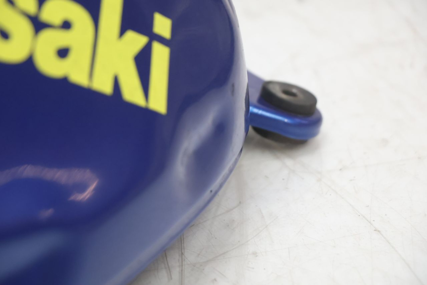 photo de FUEL TANK KAWASAKI ZX-6R ZX6R 600 (1995 - 1997) - Additional view of the item