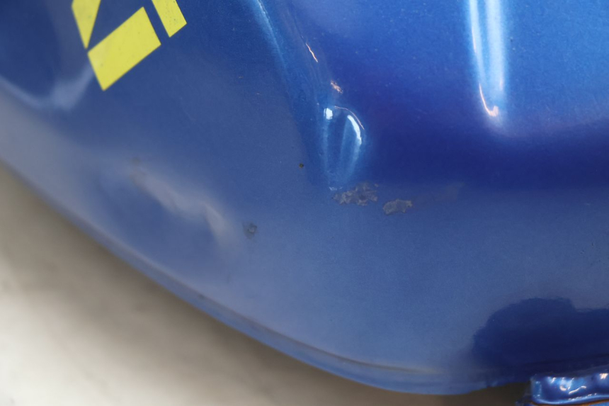 photo de FUEL TANK KAWASAKI ZX-6R ZX6R 600 (1995 - 1997) - Technical close-up