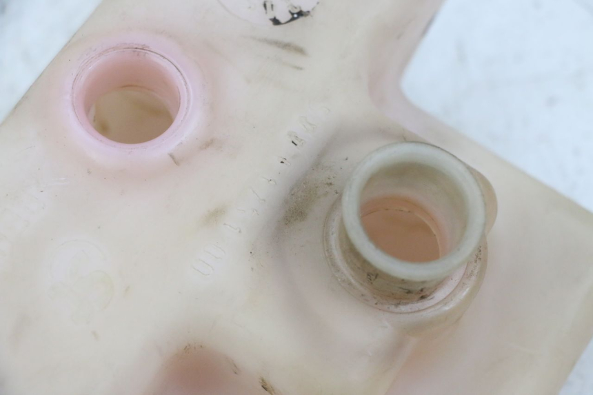 photo de OIL TANK MBK BOOSTER SPIRIT NAKED 50 (2004 - 2017) - Component detail