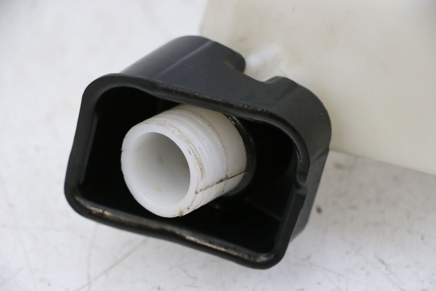 photo de OIL TANK PEUGEOT CITYSTAR 50 (2013 - 2017) - Component detail