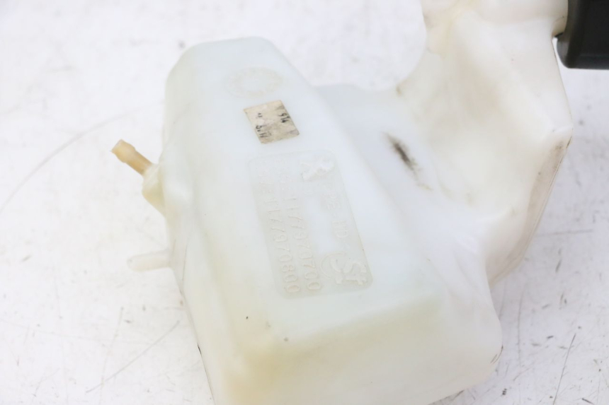 photo de OIL TANK PEUGEOT CITYSTAR 50 (2013 - 2017) - Technical close-up