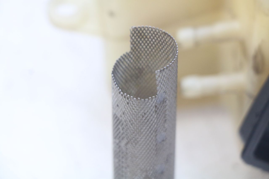 photo de OIL TANK PEUGEOT ELYSEO 125 (1999 - 2004) - Zoom on usage condition