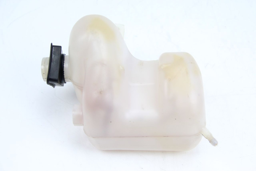 photo de OIL TANK PEUGEOT ELYSTAR 50 (2002 - 2014) - Zoom on usage condition