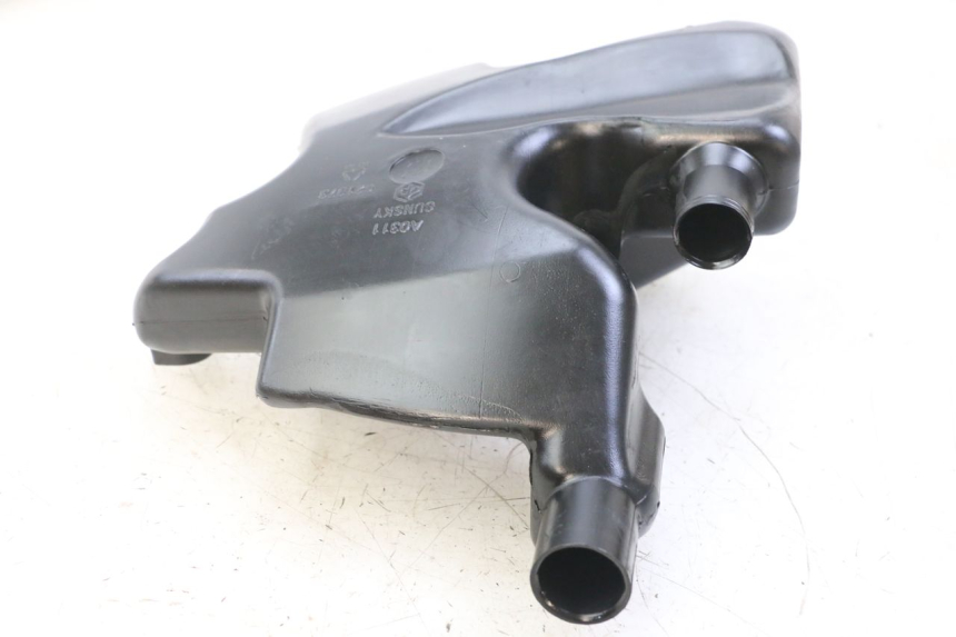 photo de OIL TANK PIAGGIO FLY 2T 50 (2004 - 2017) - Component detail