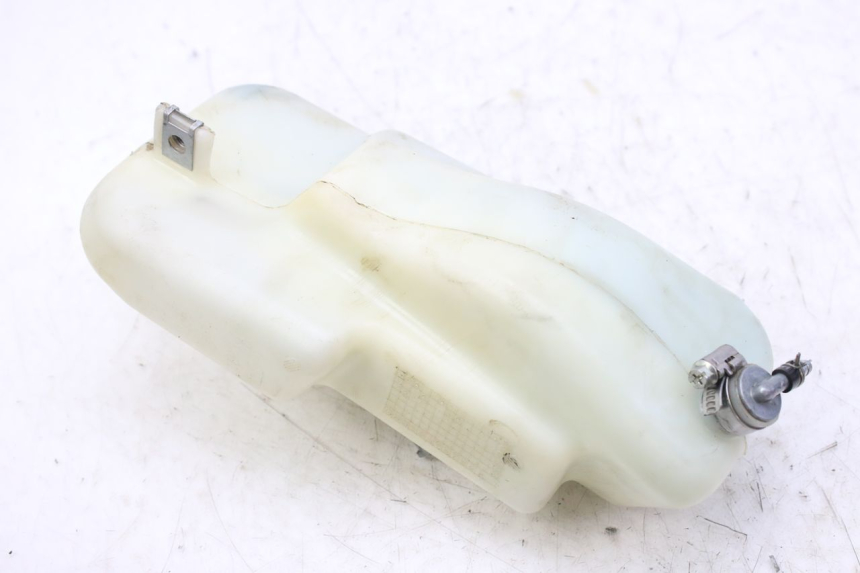 photo de OIL TANK DERBI GPR 50 (2004 - 2009) - Alternative perspective