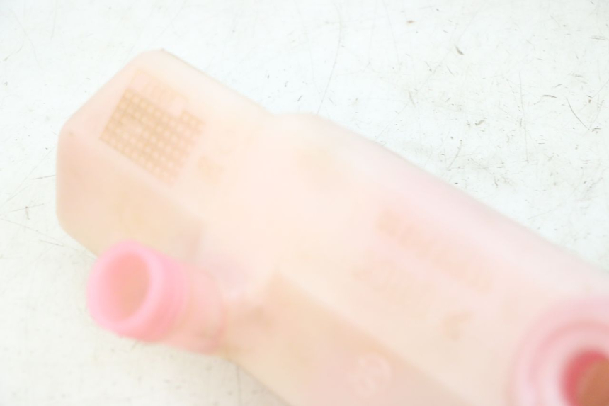 photo de OIL TANK PEUGEOT JET FORCE CARBU 50 (2003 - 2016) - Product overview