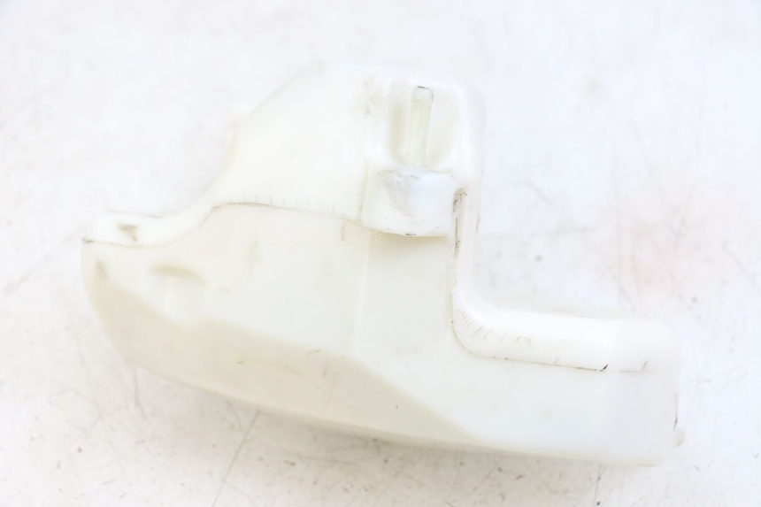 photo de OIL TANK PEUGEOT KISBEE 2T 50 (2018 - 2022) - Zoom on usage condition