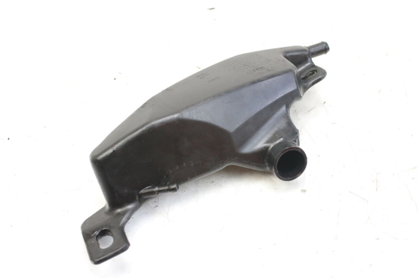 photo de OIL TANK PIAGGIO NEW TYPHOON 50 (2018 - 2021) - Surface and material condition