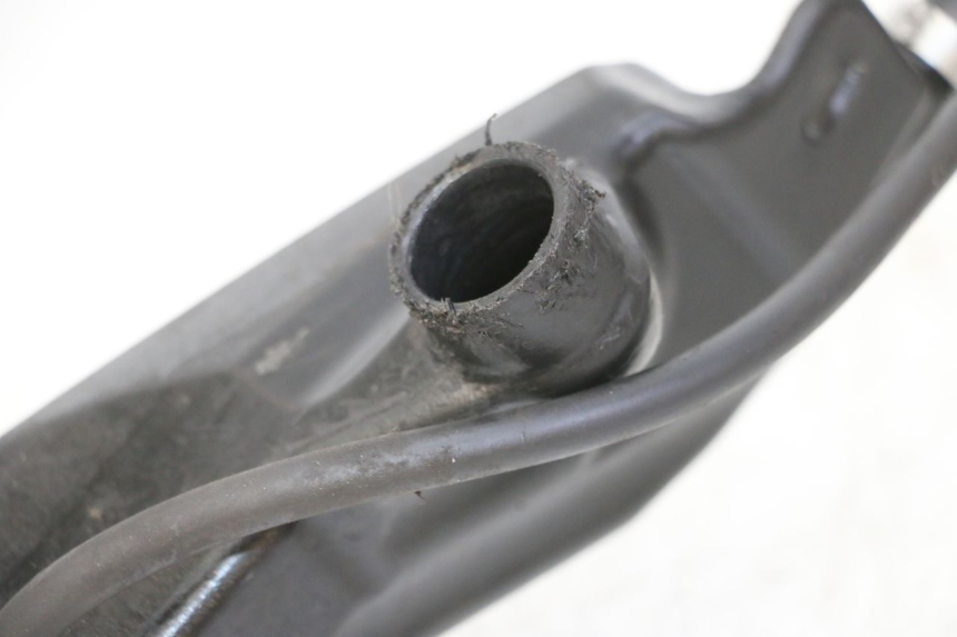 photo de OIL TANK PIAGGIO NEW TYPHOON 50 (2010 - 2017) - Technical close-up