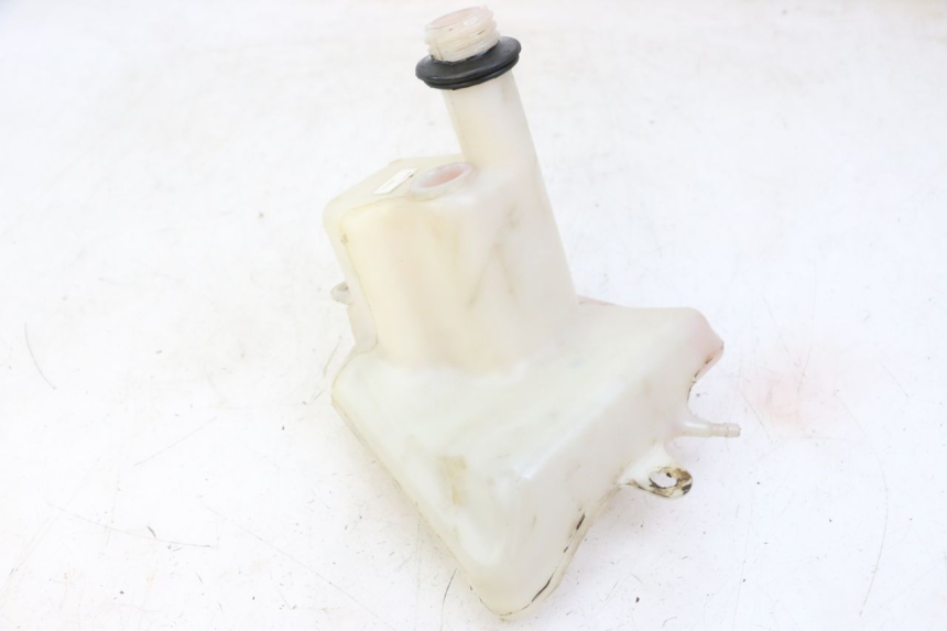 photo de OIL TANK PEUGEOT TKR TREKKER FURIOUS 50 (2005 - 2014) - Zoom on usage condition