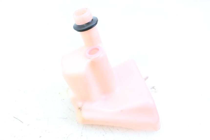 photo de OIL TANK PEUGEOT TREKKER TKR 50 (2005 - 2014) - Technical close-up