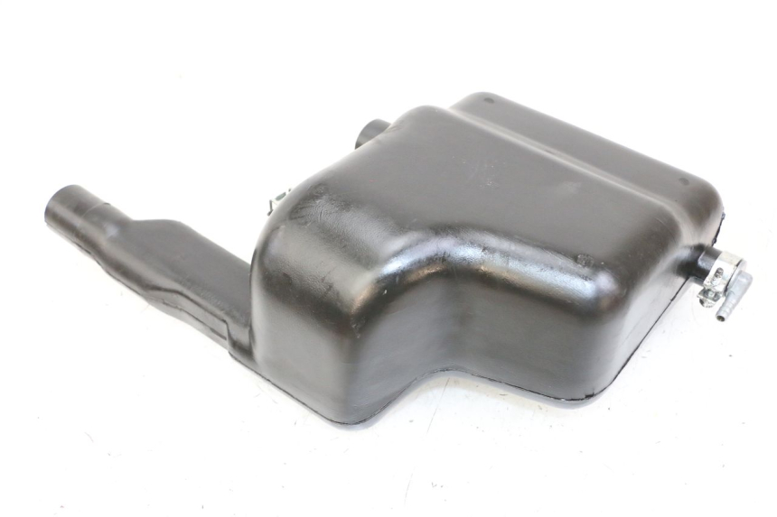 photo de OIL TANK PIAGGIO VESPA S 2T 50 (2007 - 2014) - Main view