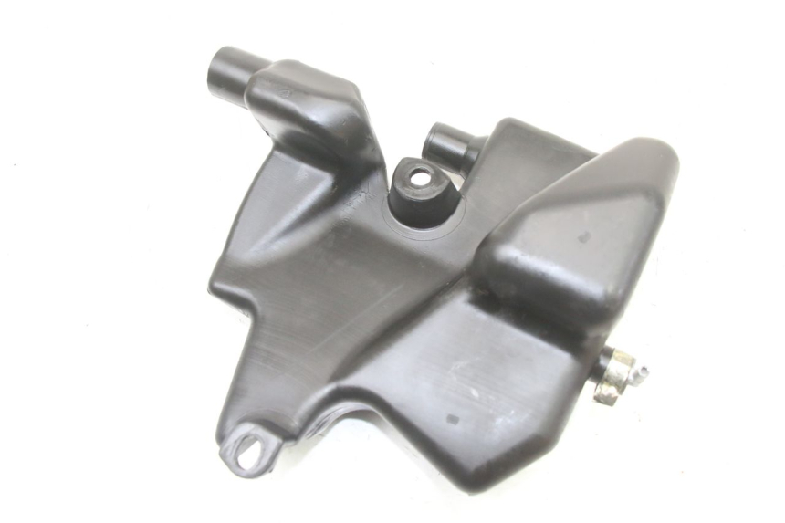 photo de OIL TANK PIAGGIO ZIP 2T 50 (2009 - 2019) - Alternative perspective