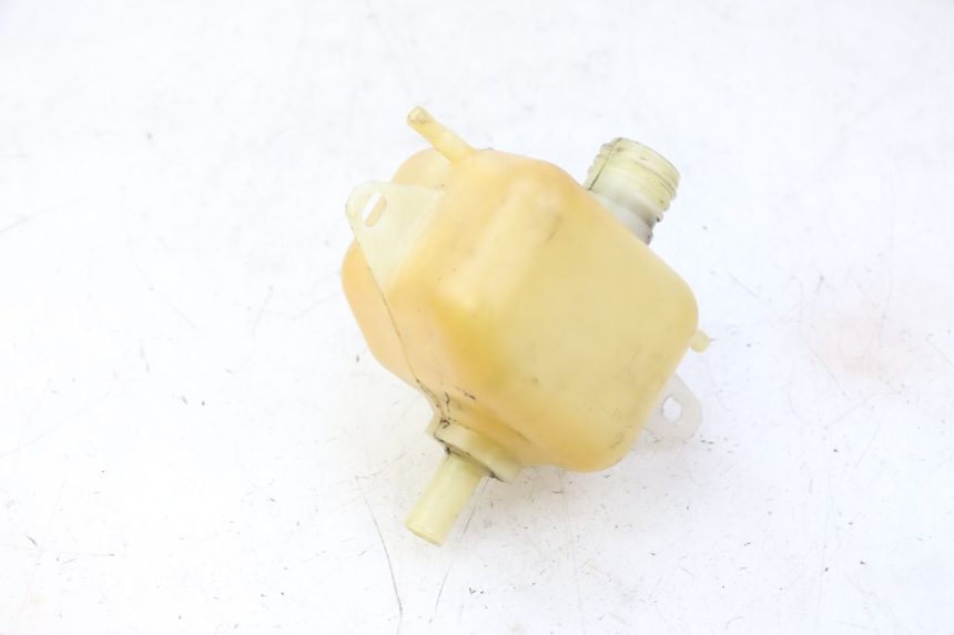 photo de OIL TANK PEUGEOT SATELIS 125 (2006 - 2009) - Alternative perspective