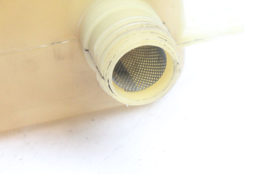 photo de OIL TANK PEUGEOT SATELIS 125 (2006 - 2009) - Alternative perspective
