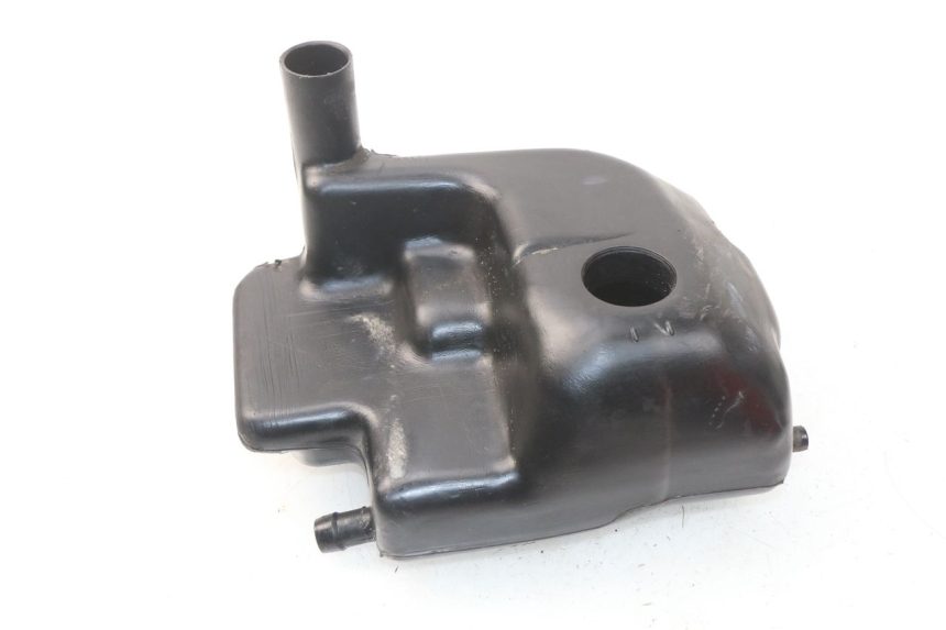 photo de OIL TANK PEUGEOT SC 50 (1988 - 1992) - Alternative perspective