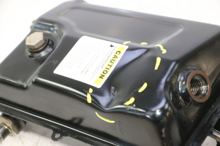 photo de OIL TANK CAN-AM SPYDER RS 1000 (2008 - 2012) - Markings and original references