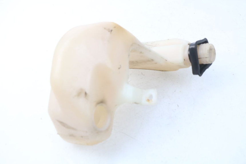 photo de OIL TANK PEUGEOT SV 80 (1993 - 1997) - Alternative perspective