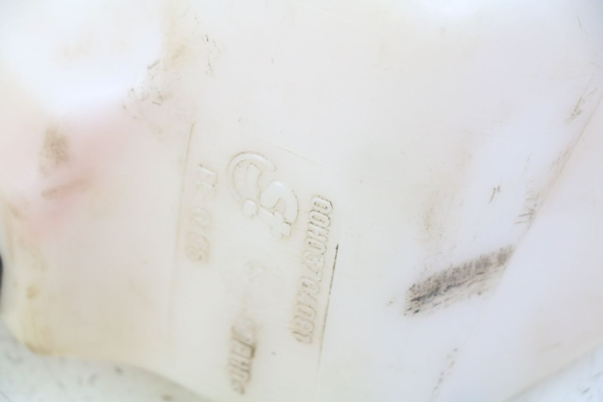 photo de OIL TANK APRILIA SX 50 (2011 - 2017) - Zoom on usage condition