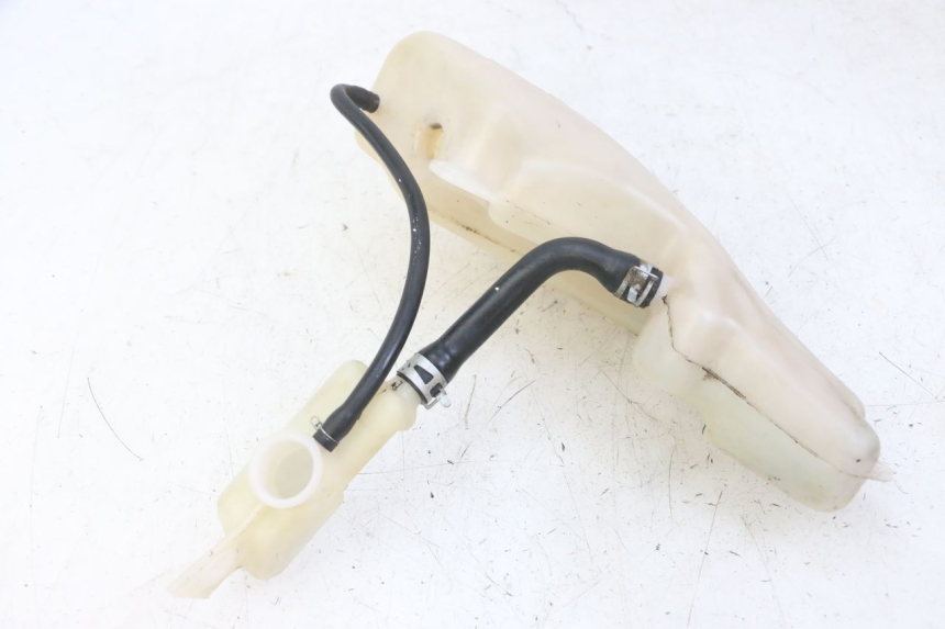 photo de OIL TANK YAMAHA TDR DELTABOX 125 (1997 - 2003) - Product overview