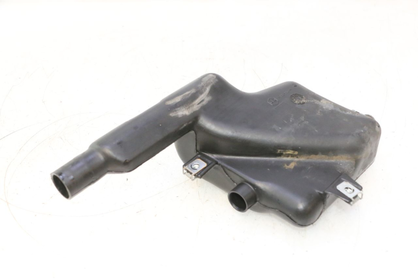 photo de OIL TANK PIAGGIO VESPA LX 2T 50 (2005 - 2013) - Zoom on usage condition