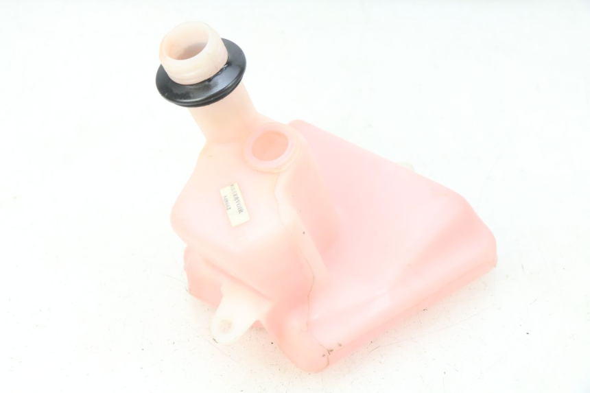 photo de OIL TANK PEUGEOT VIVACITY 50 (1998 - 2003) - Alternative perspective