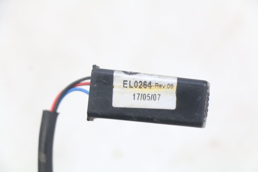 photo de RESISTANCE GILERA NEXUS 125 (2007 - 2009) - Alternative perspective