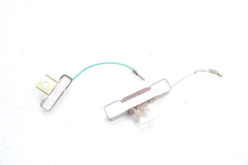 photo de RESISTOR PEUGEOT TREKKER 50 (1995 - 2004) - Fixing points details