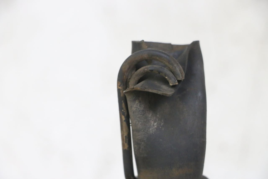 photo de MAIN STAND SPRING PIAGGIO MP3 LT 400 (2007 - 2012) - Zoom on usage condition