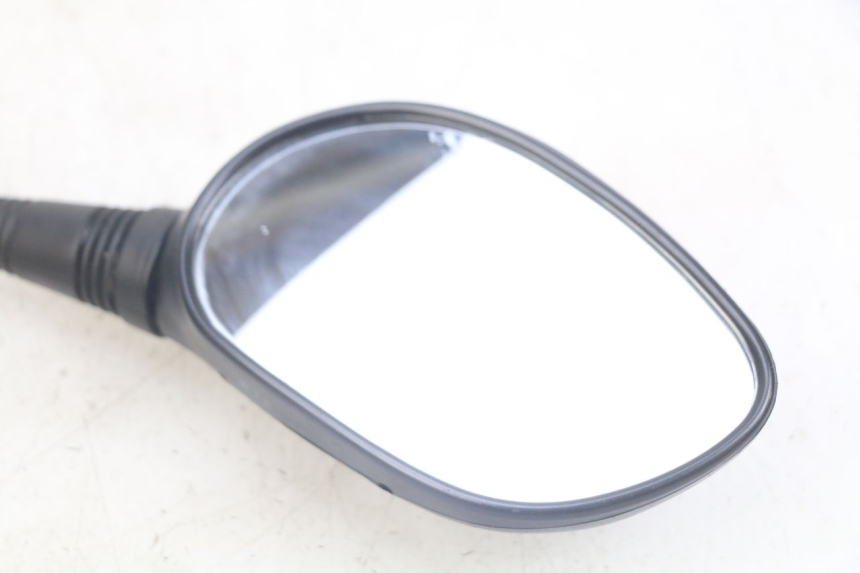 photo de RIGHT MIRROR KYMCO AGILITY 16+ 4T 50 (2018 - 2023) - Fixing points details