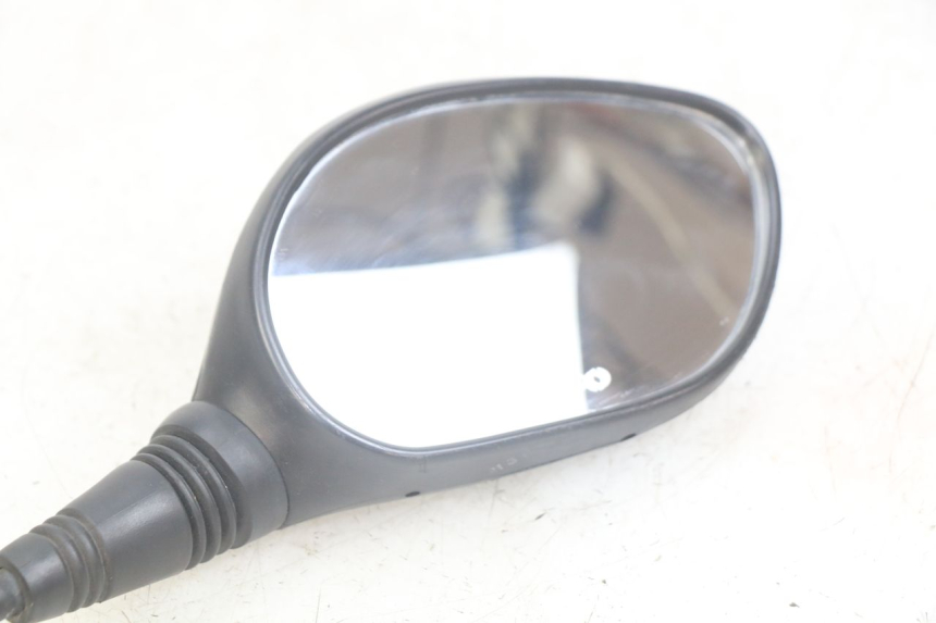 photo de RIGHT MIRROR KYMCO AGILITY 16+ 4T 50 (2018 - 2023) - Fixing points details