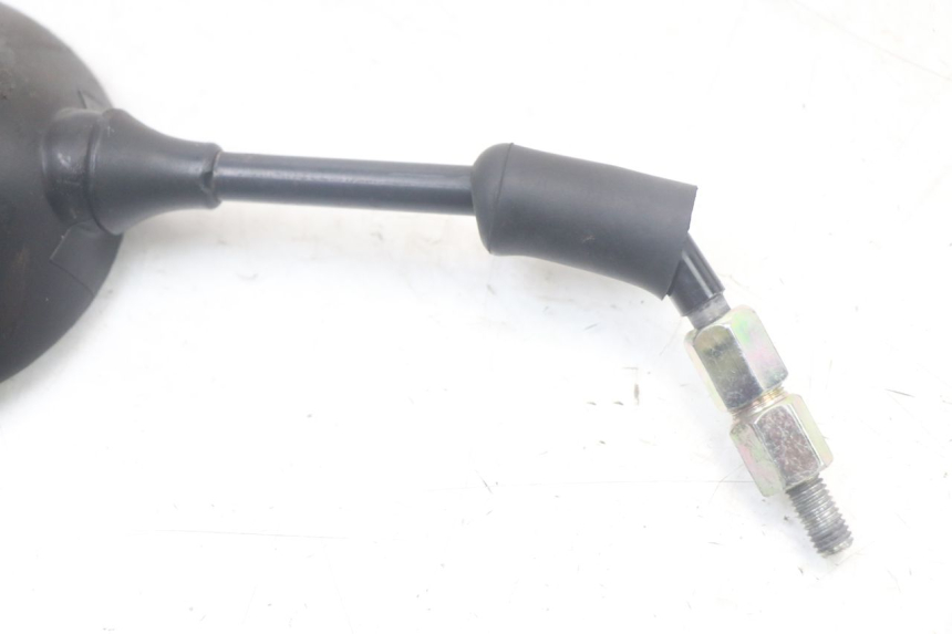 photo de RIGHT MIRROR KYMCO AGILITY 4T 50 (2018 - 2022) - Surface and material condition