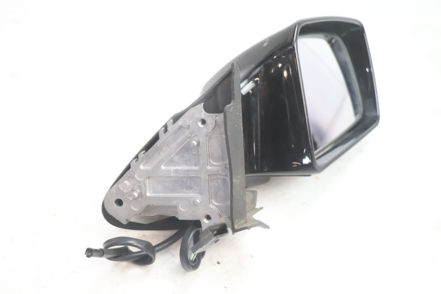 photo de RIGHT MIRROR SUZUKI BURGMAN EXECUTIVE ABS 650 (2006 - 2012) - Technical close-up