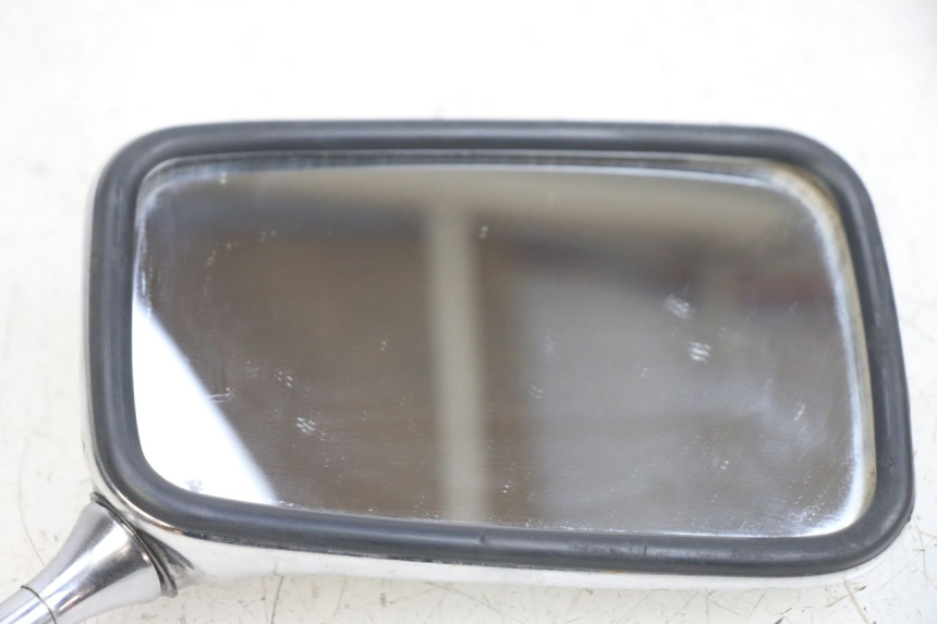 photo de RIGHT MIRROR HONDA CA REBEL 125 (1995 - 2001) - Distinctive features
