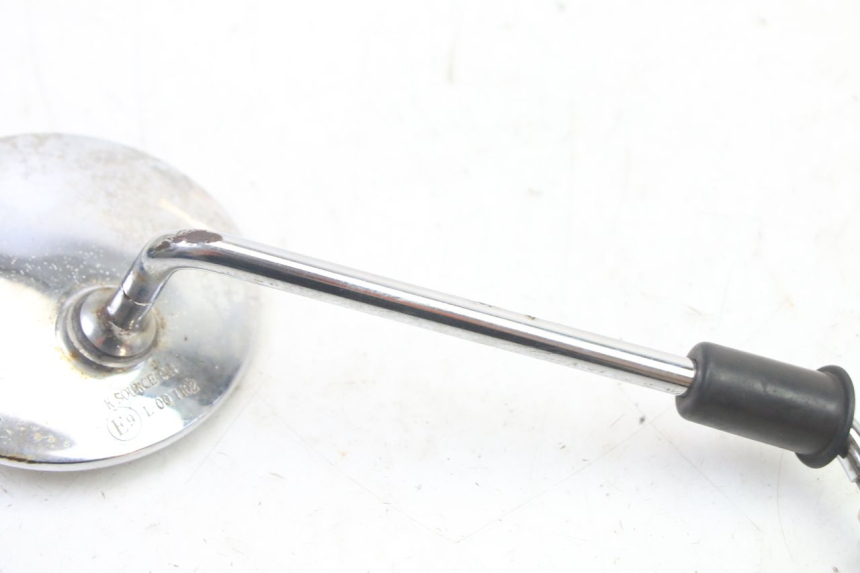 photo de RIGHT MIRROR SYM FIDDLE 2 S 125 (2012 - 2014) - Surface and material condition