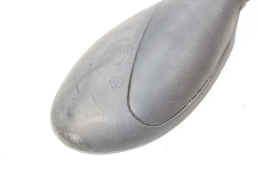 photo de RIGHT MIRROR PIAGGIO FLY 100 (2006 - 2010) - Zoom on usage condition
