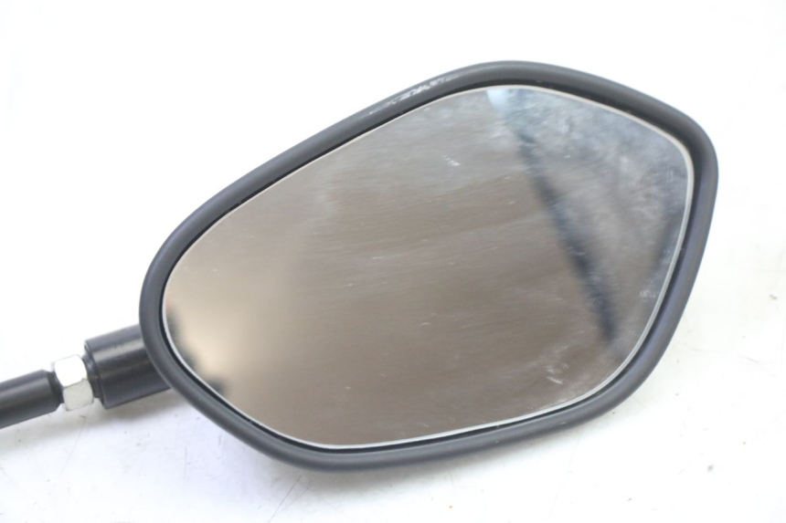 photo de RIGHT MIRROR SUZUKI GSR 750 (2011 - 2017) - Alternative perspective