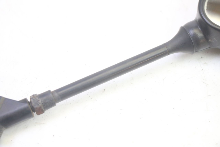 photo de RIGHT MIRROR PEUGEOT KISBEE 4T 50 (2010 - 2017) - Zoom on usage condition