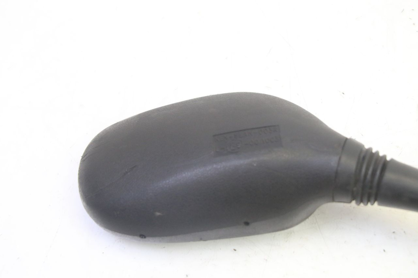 photo de RIGHT MIRROR PIAGGIO MP3 125 (2006 - 2014) - Fixing points details