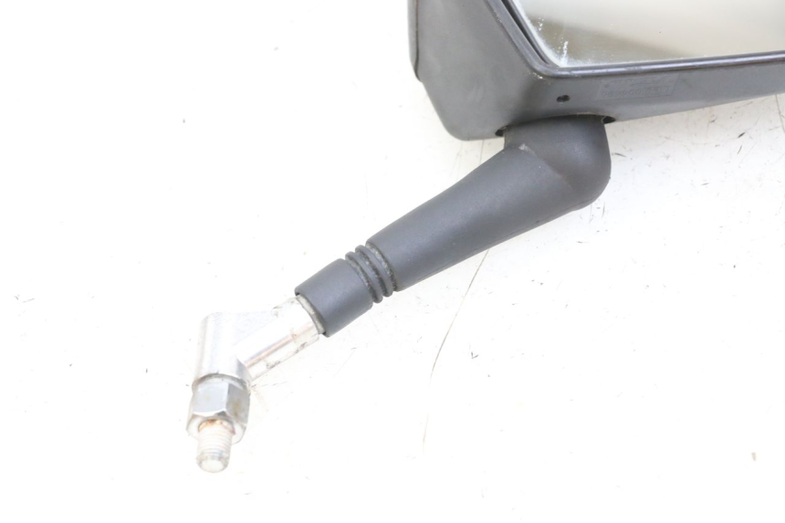 photo de RIGHT MIRROR PEUGEOT SATELIS 125 (2006 - 2009) - Fixing points details