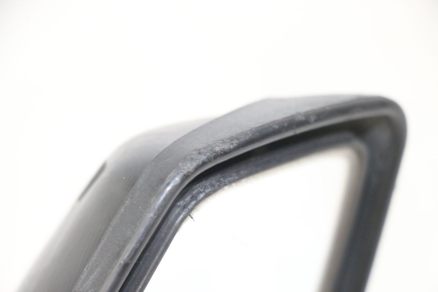 photo de RIGHT MIRROR PEUGEOT SATELIS 125 (2013 - 2018) - Component detail