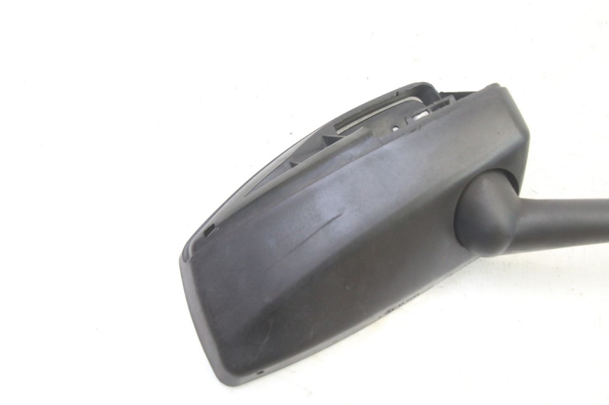 photo de RIGHT MIRROR PEUGEOT SATELIS 125 (2013 - 2018) - Fixing points details