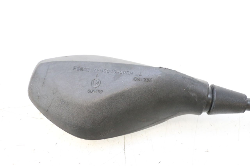 photo de RIGHT MIRROR APRILIA SR MOTARD 50 (2012 - 2018) - Fixing points details