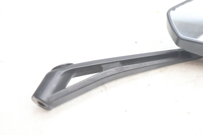 photo de RIGHT MIRROR PEUGEOT STREETZONE NAKED 2T 50 (2014 - 2018) - Component detail