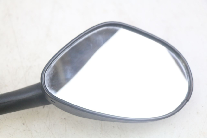 photo de RIGHT MIRROR PEUGEOT V-CLIC VCLIC 50 (2007 - 2013) - Surface and material condition