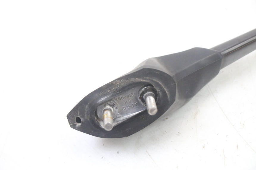 photo de RIGHT MIRROR YAMAHA FZS FAZER 600 (2001 - 2003) - Component detail